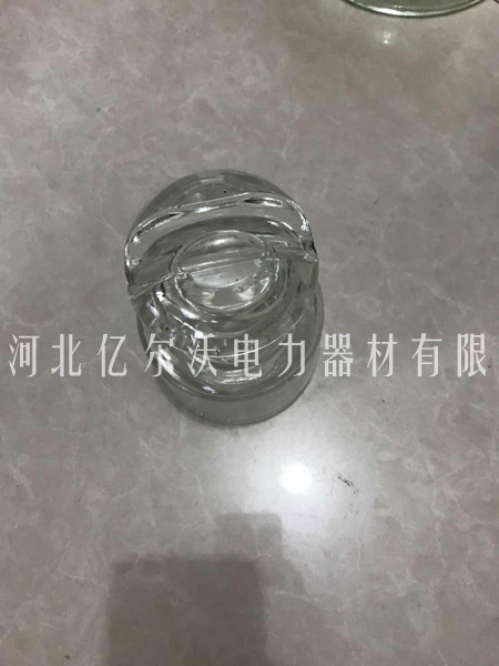 產(chǎn)品名稱：玻璃針式絕緣子7
